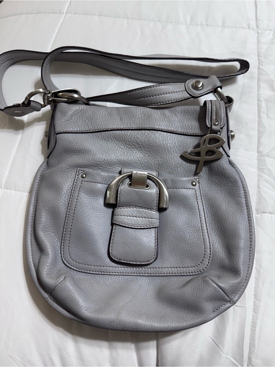 b. makowsky Handbags - b. makowsky Vintage Light Gray Glove Leather Shoulder Bag with Front Buckle